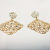 18kyg dangle earrings, yellow gold, diamonds