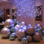 christmas-decorators-inffl6cl