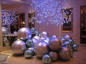 Something That Sparkles For Everyone On Your List