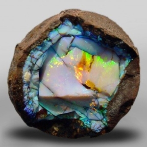 Opal: The Flashy Rainbow