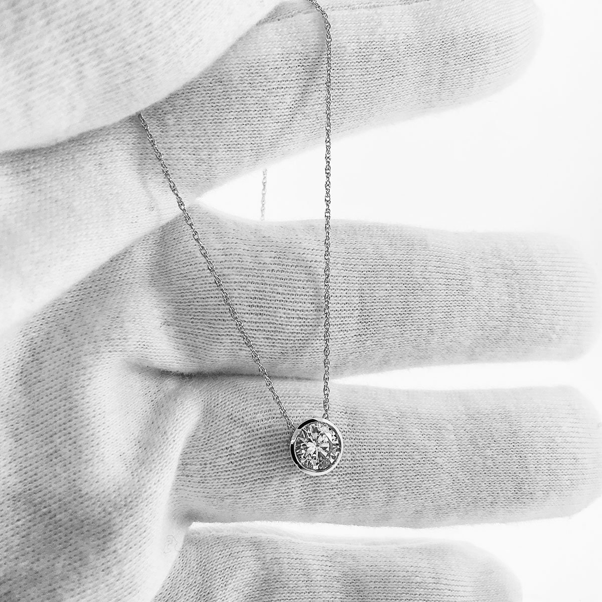 72ct Bezel Set Diamond Pendant | Grants Jewelry