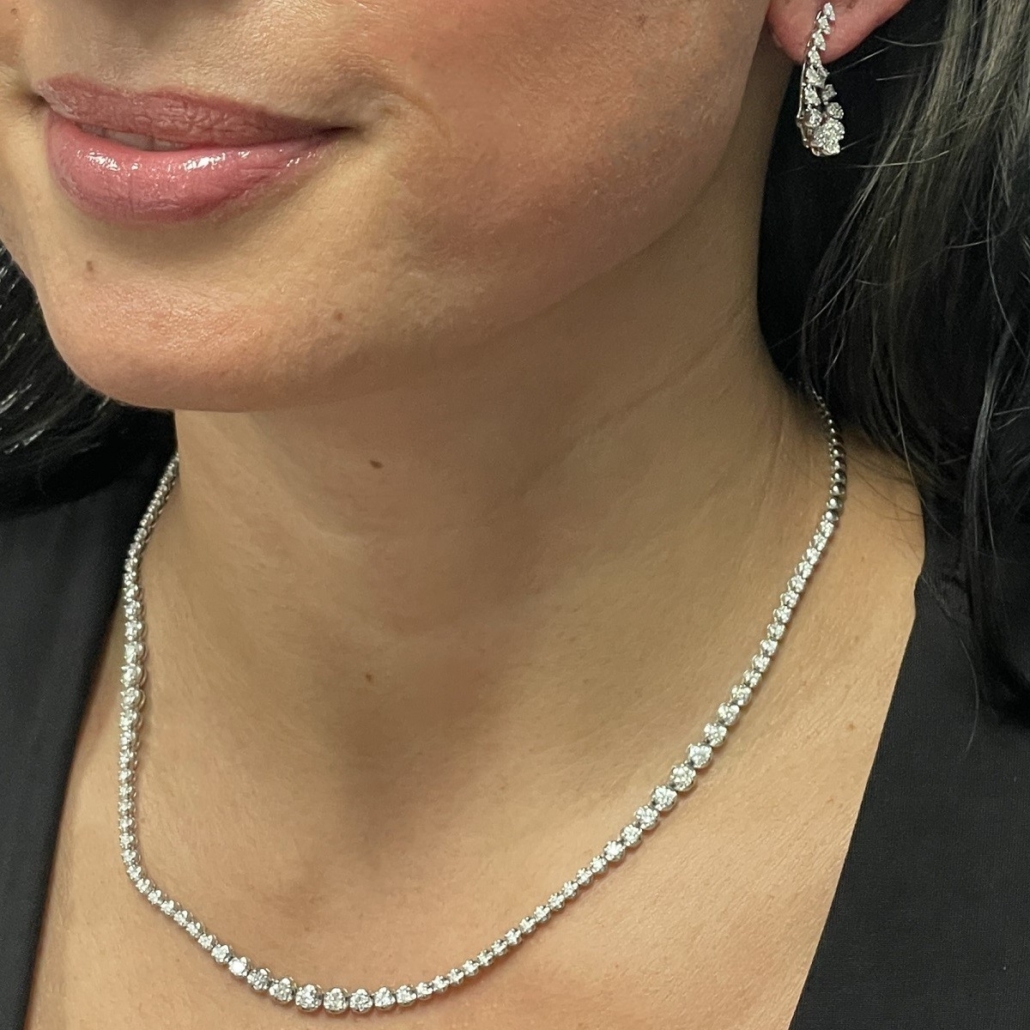 The Exquisite; A Diamond Tapered Riviera Necklace 2306-41