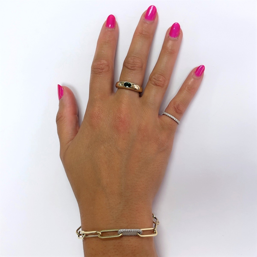 Making Memories: Mom’s Emerald Ring 2341-13
