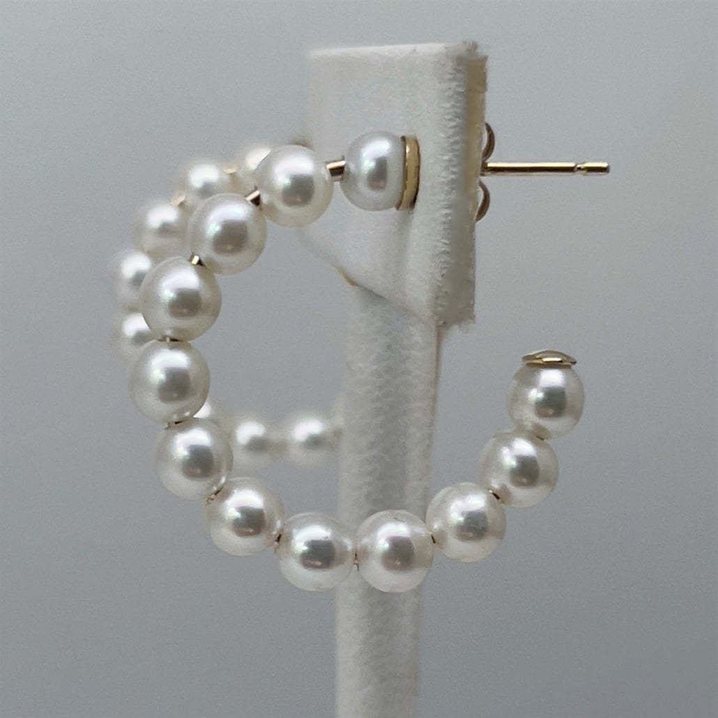 Pearl Hoops Threaded on 14K Yellow Gold 2305-23