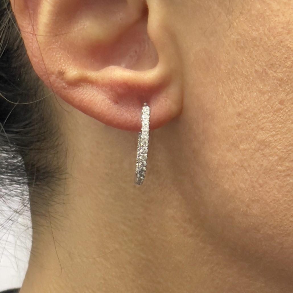 14k White Gold Diamond Hoop Earrings 2407-23