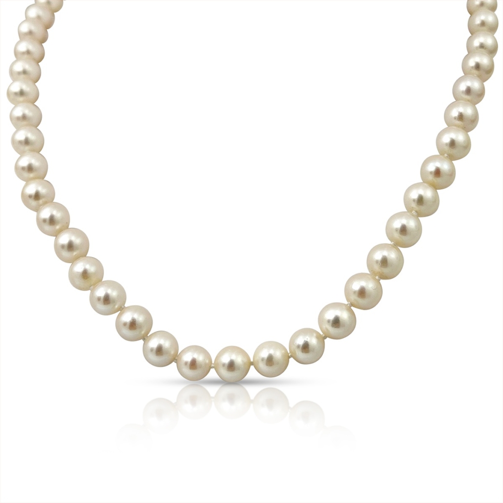 Pure Opulence: Natural Akoya Pearl Strand 2141-43
